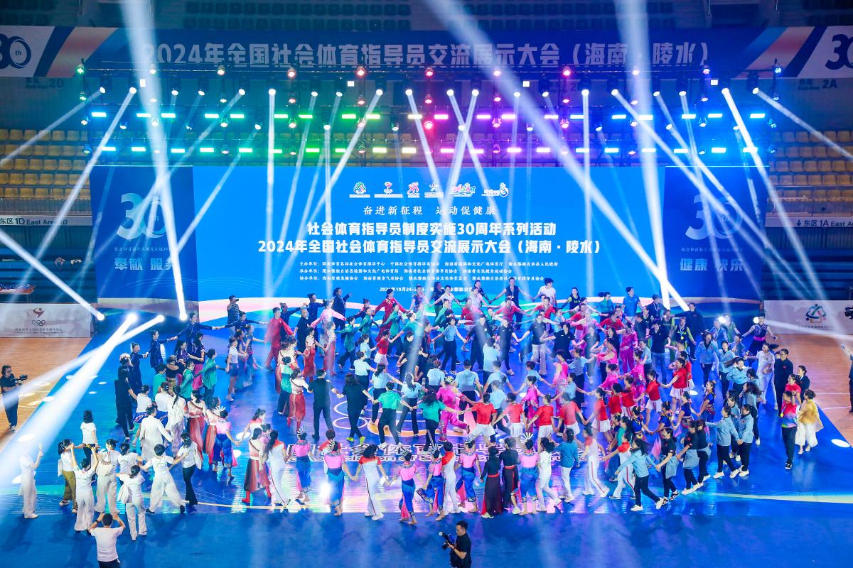 阿迪官网闹乌龙：阿根廷球衣可选印欧预赛臂章，甚至有人已收货